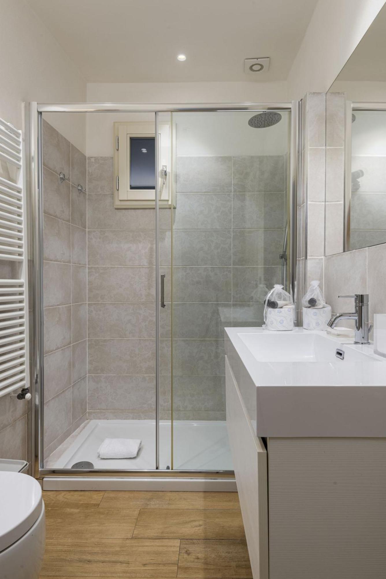 Unyca - Peaceful Retreat In The Heart Of Apartment *